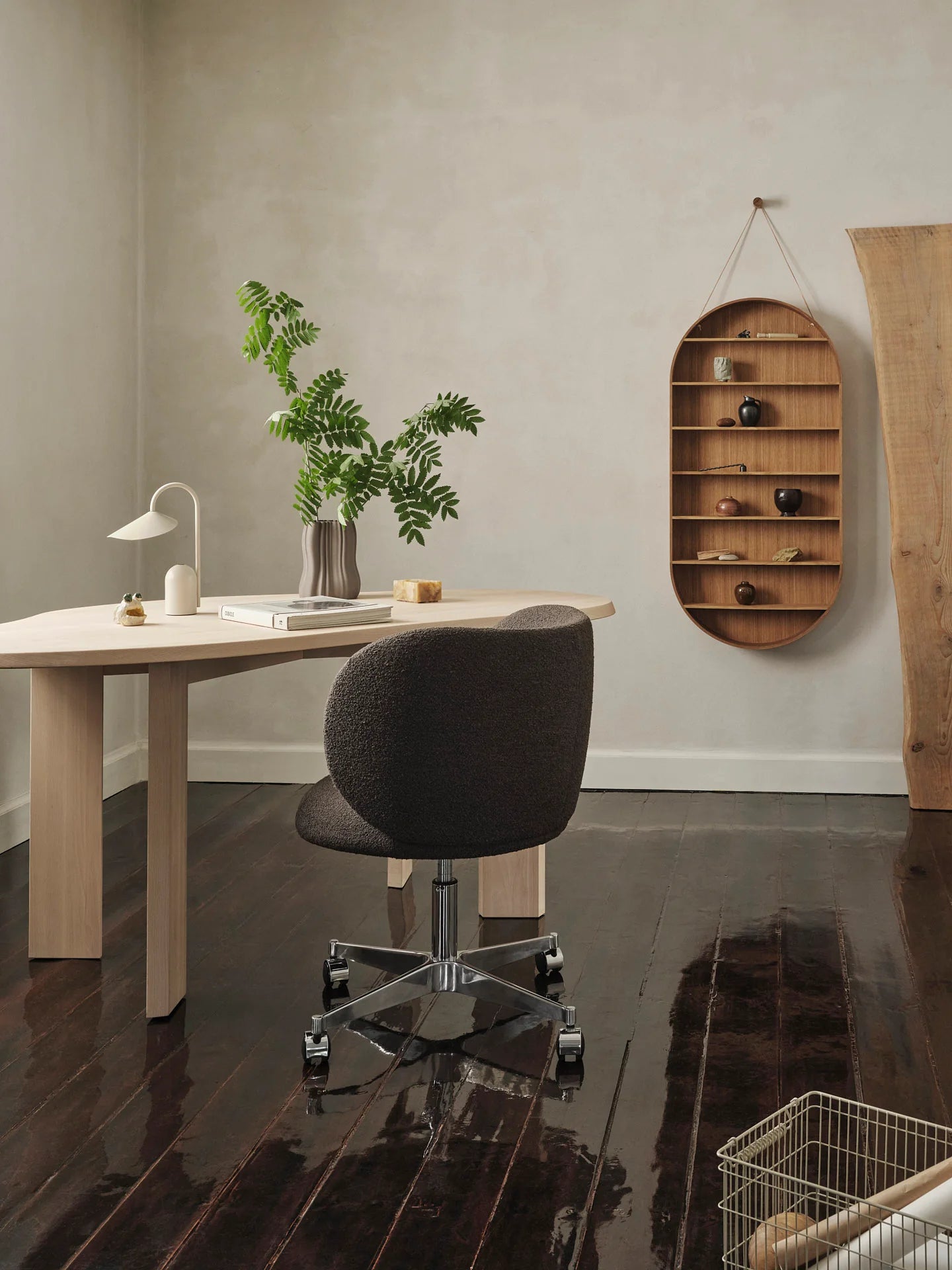 Oval Dorm - Oiled Oak