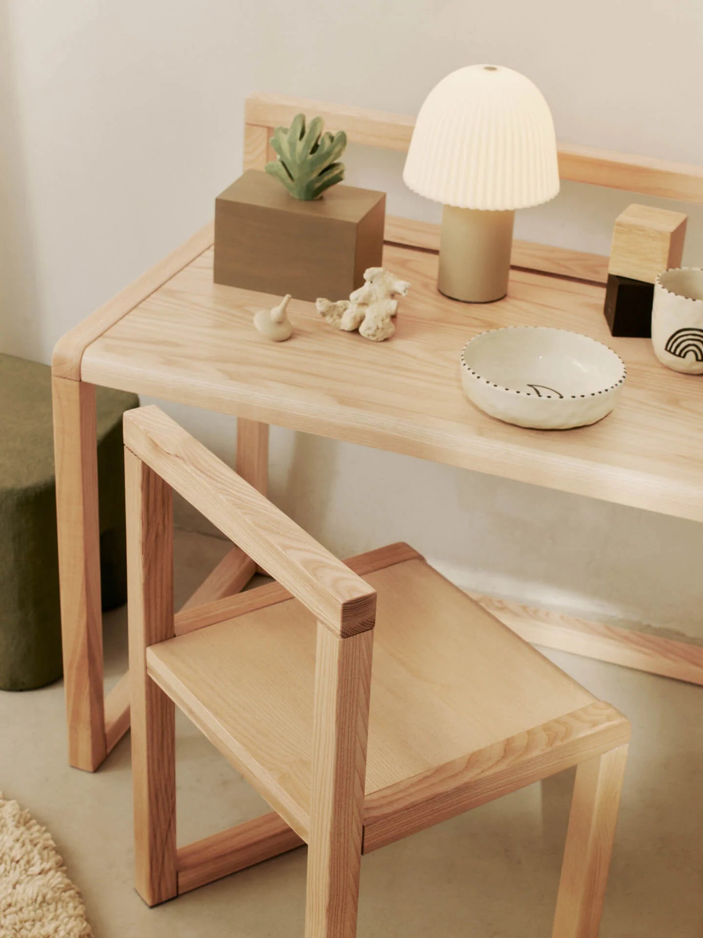 Little Architect Desk