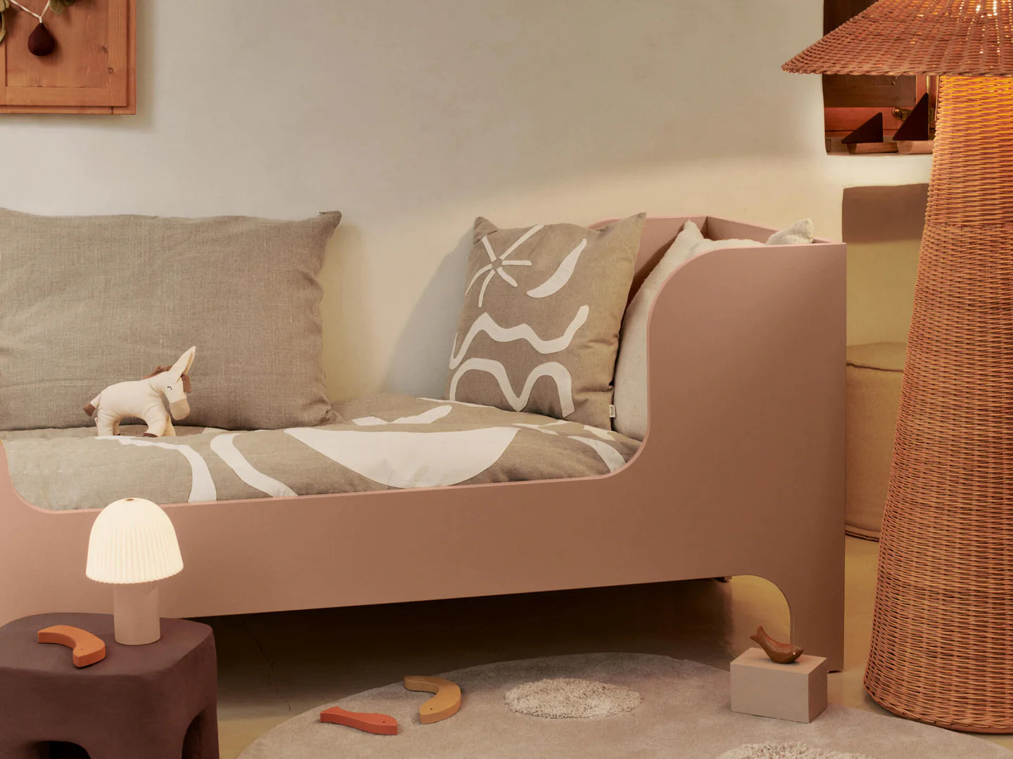 Cama Junior Sill Rose