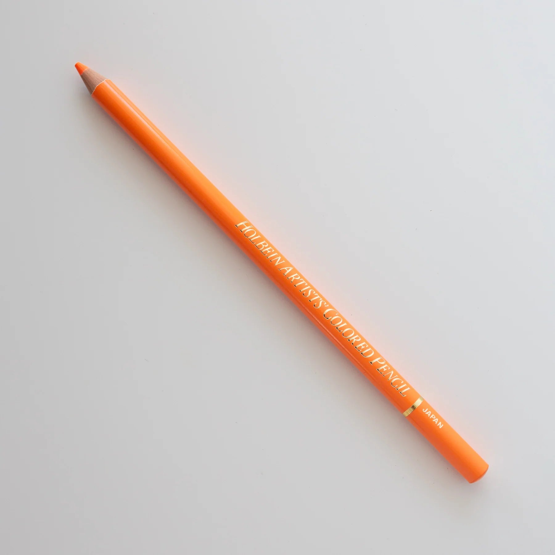Holbein Luminous colored pencils