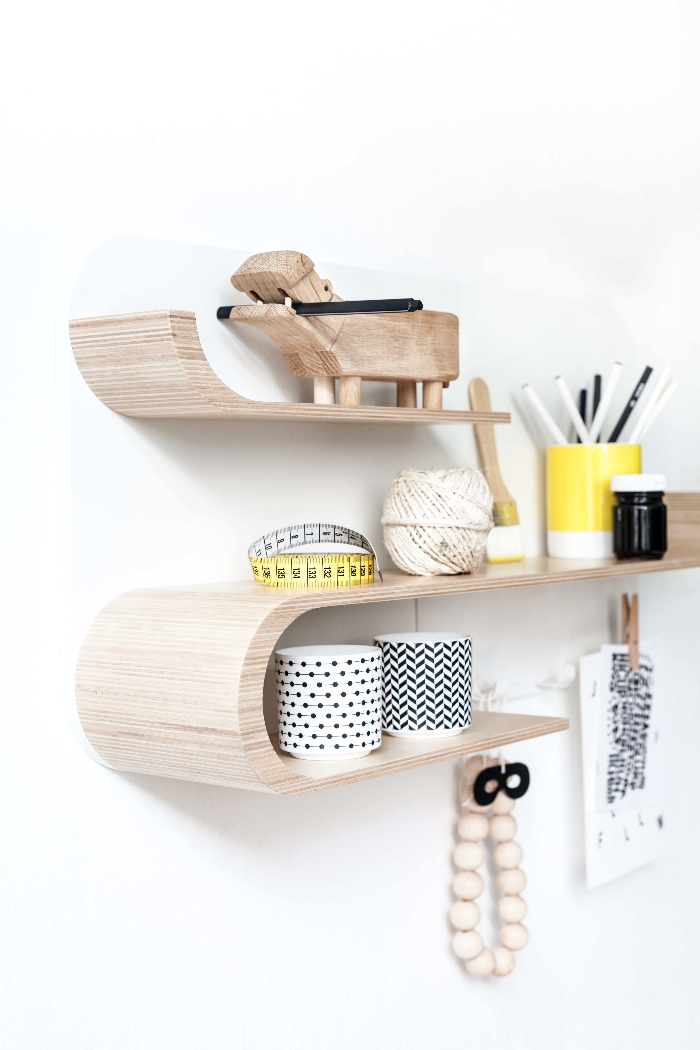 M Shelf