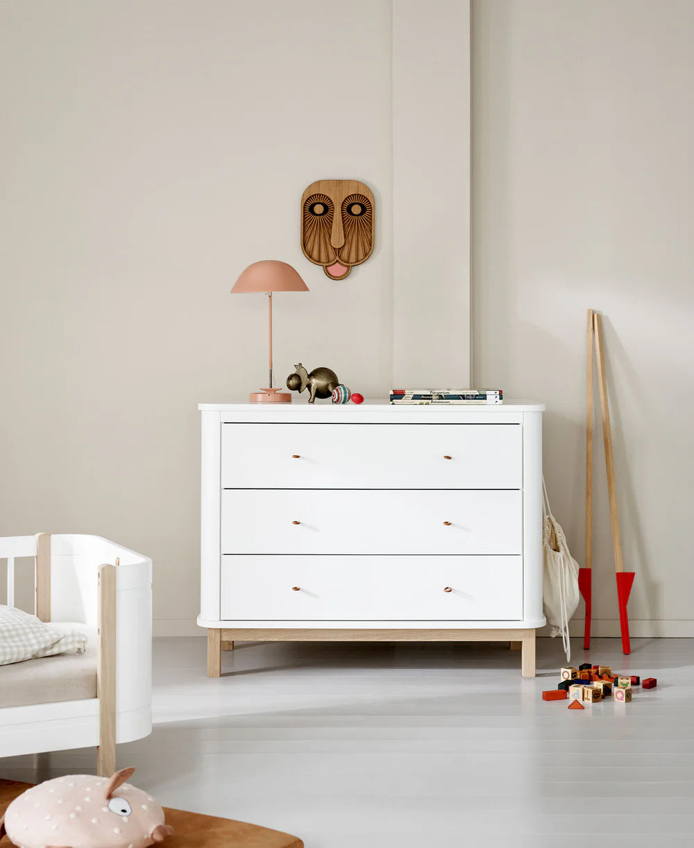 Wood Chest of 6 Drawers