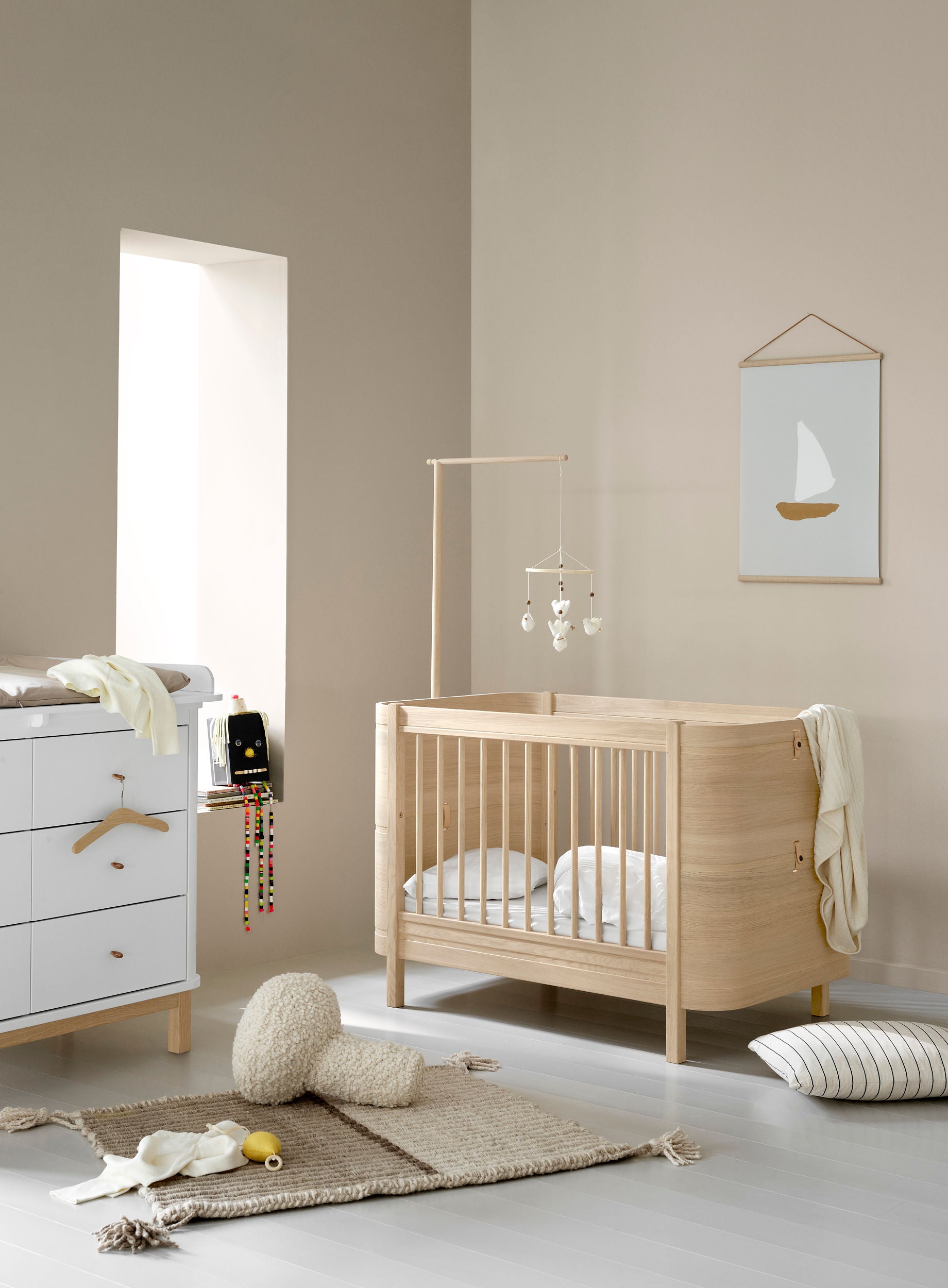 Cama de Grades Wood Mini+, Oak (Inclui kit 0-9 anos)