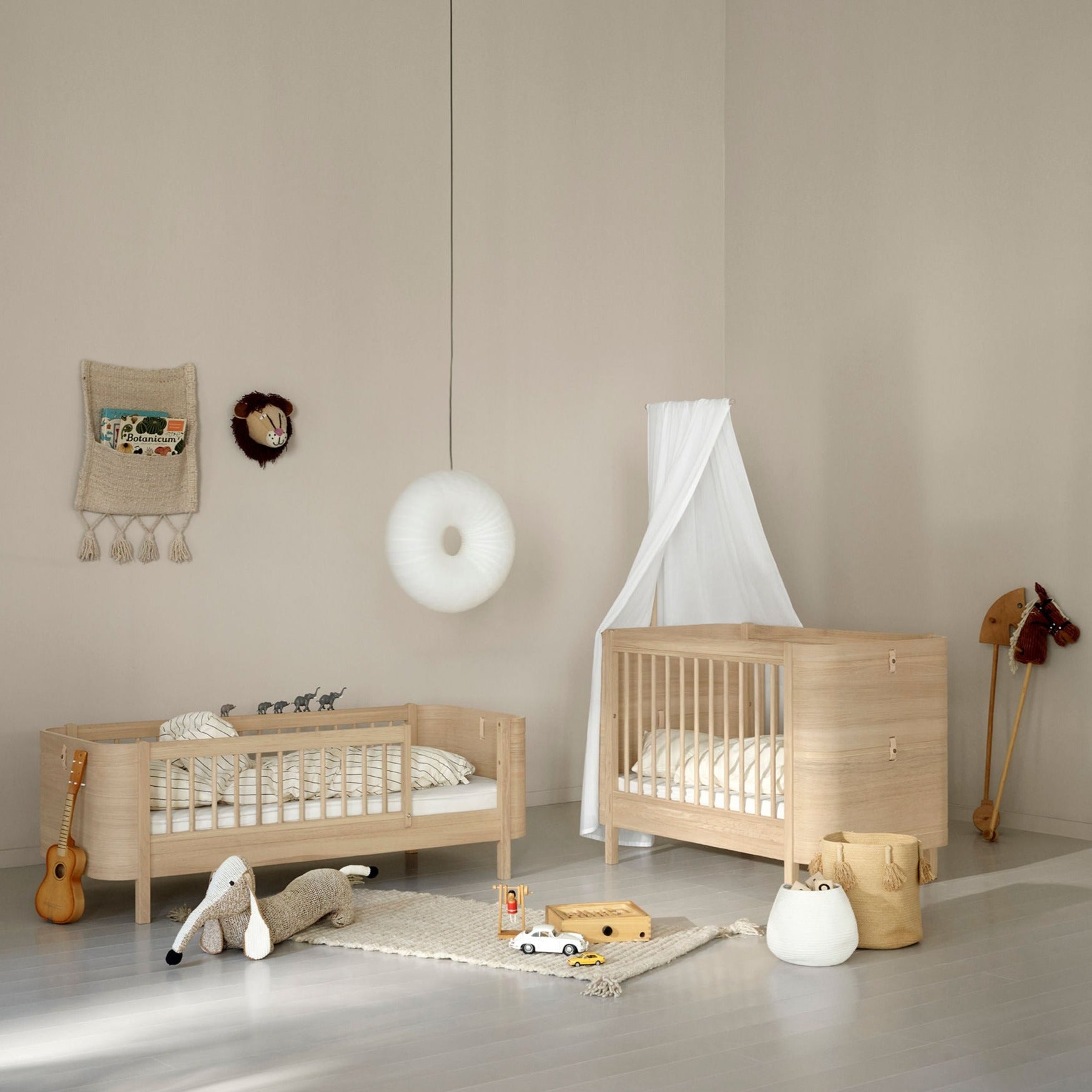 Cama de Grades Wood Mini+, Oak (Exclui kit 0-9 anos)