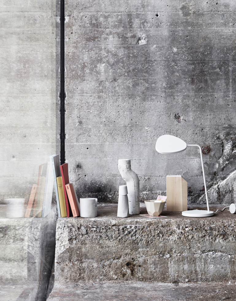 Leaf Table Lamp