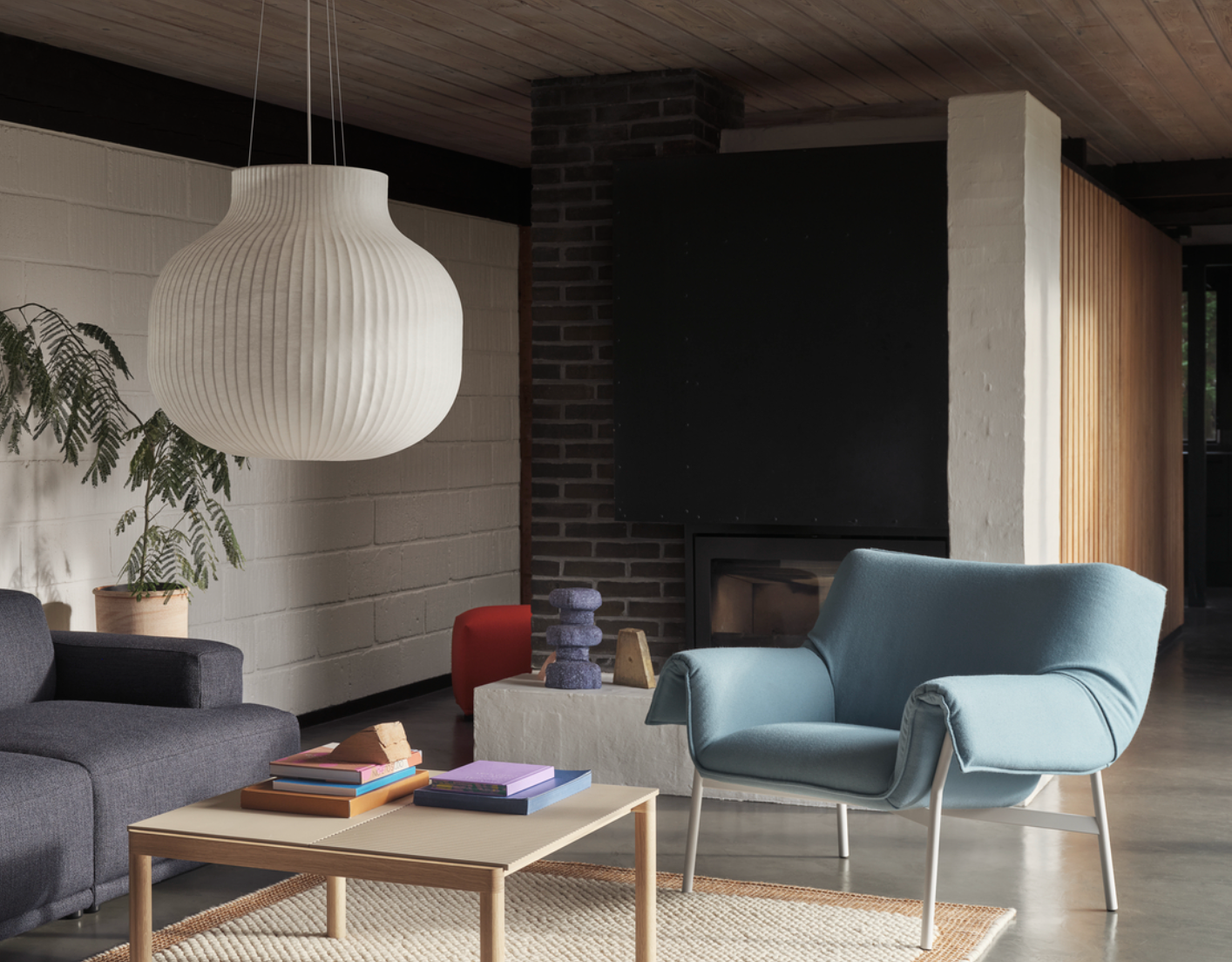 Wrap Lounge Chair