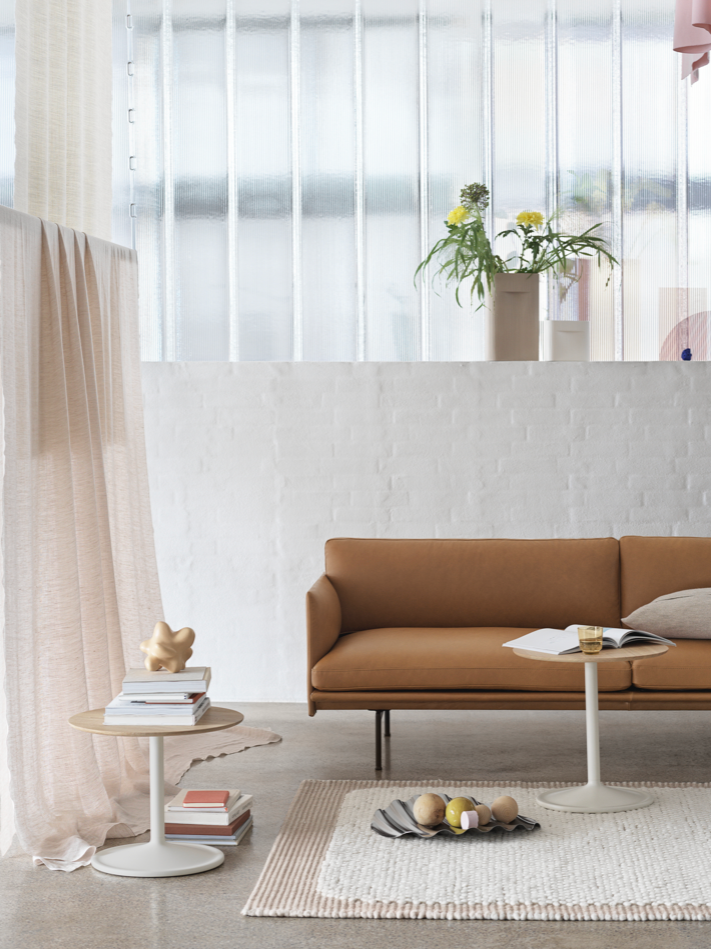 Outline Sofa 3 Seater