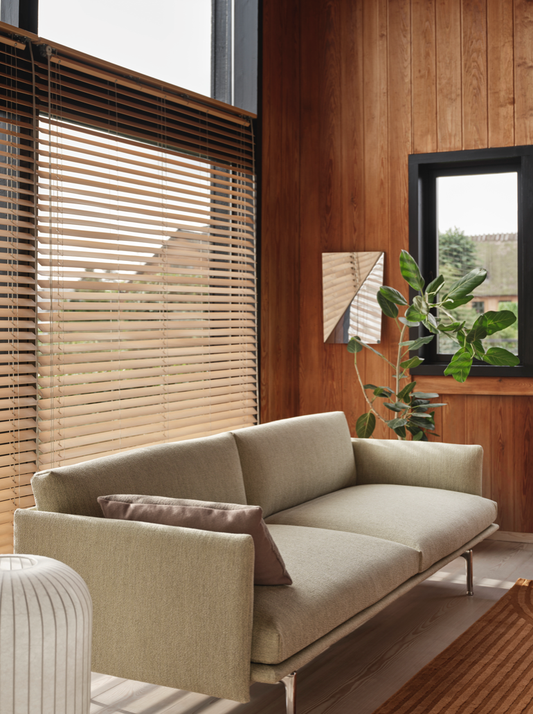 Outline Sofa 3 Seater