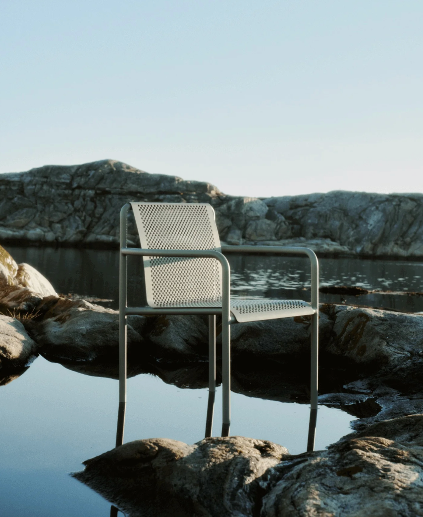 Dapple Chair with Arms