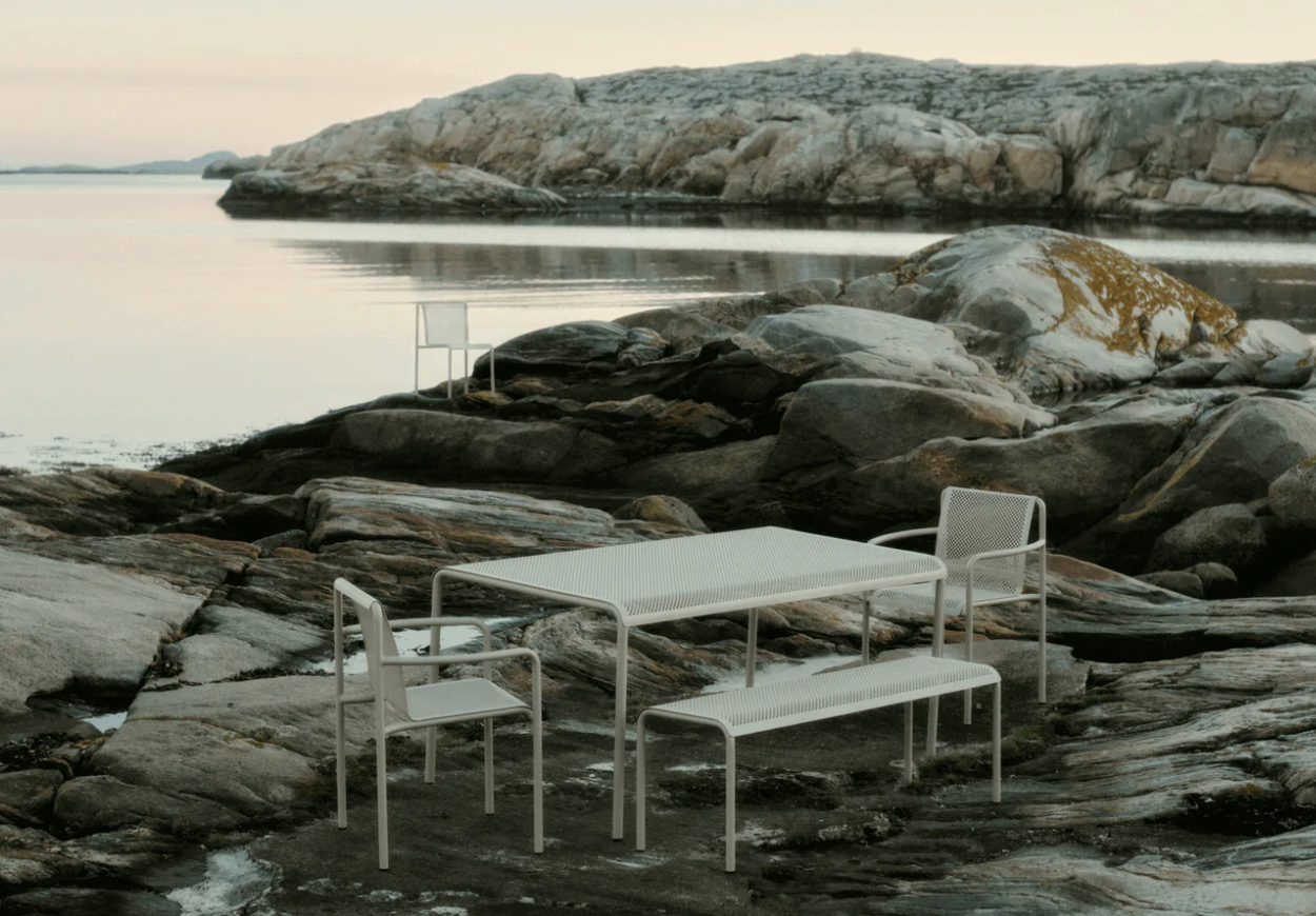 Dapple Bench