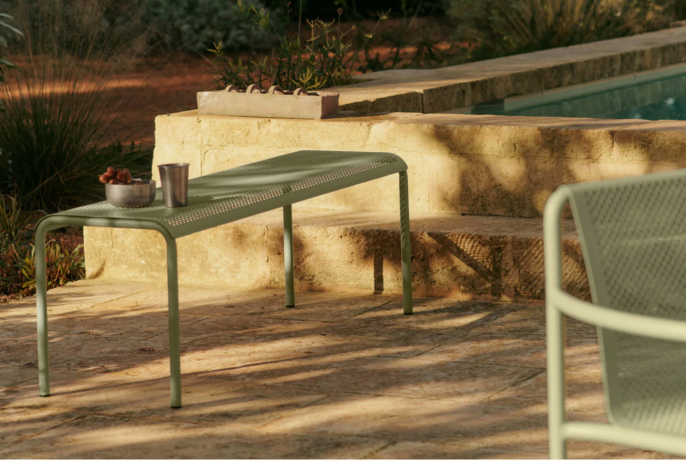Dapple Bench