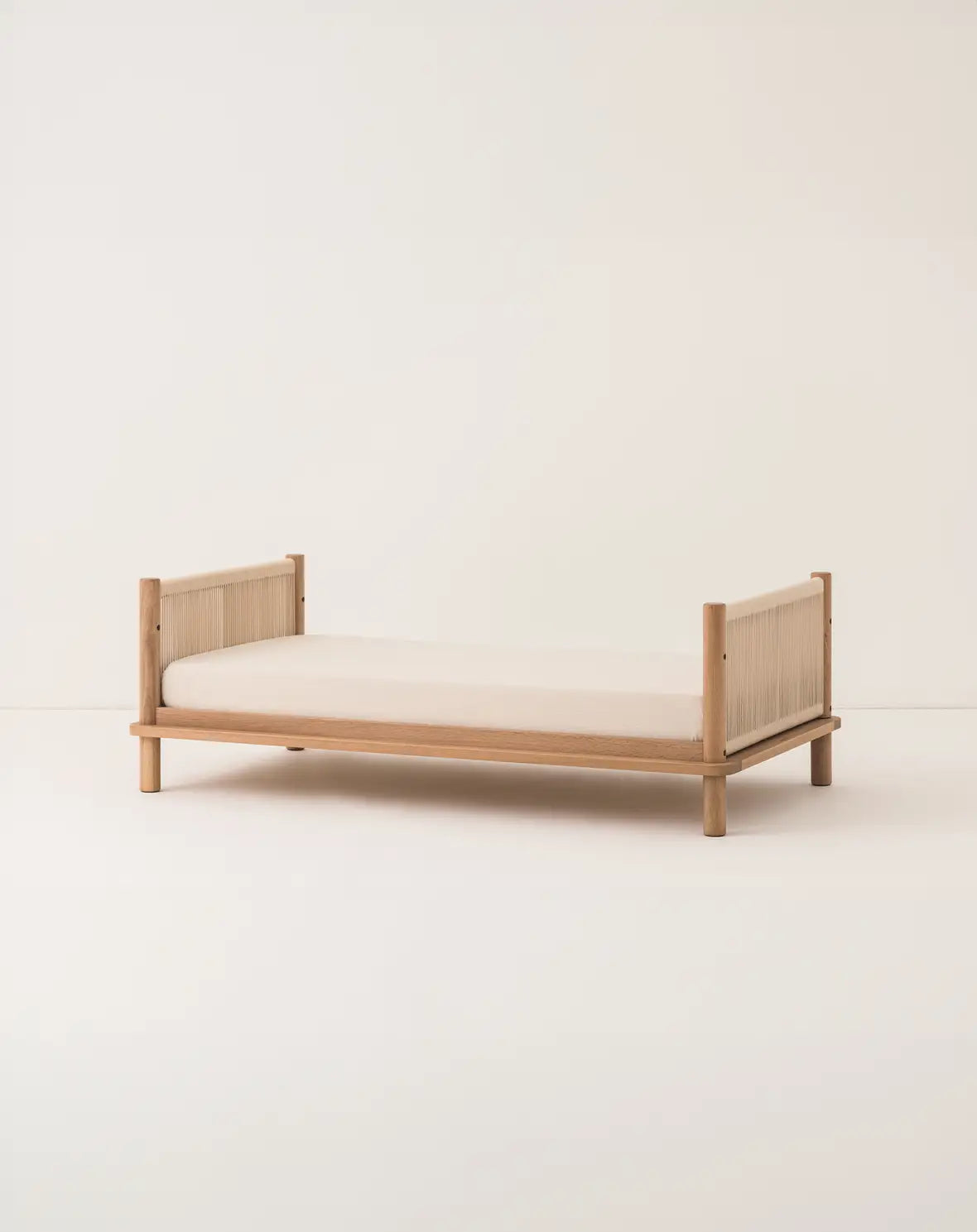 Pure Evolutionary Cradle Bed
