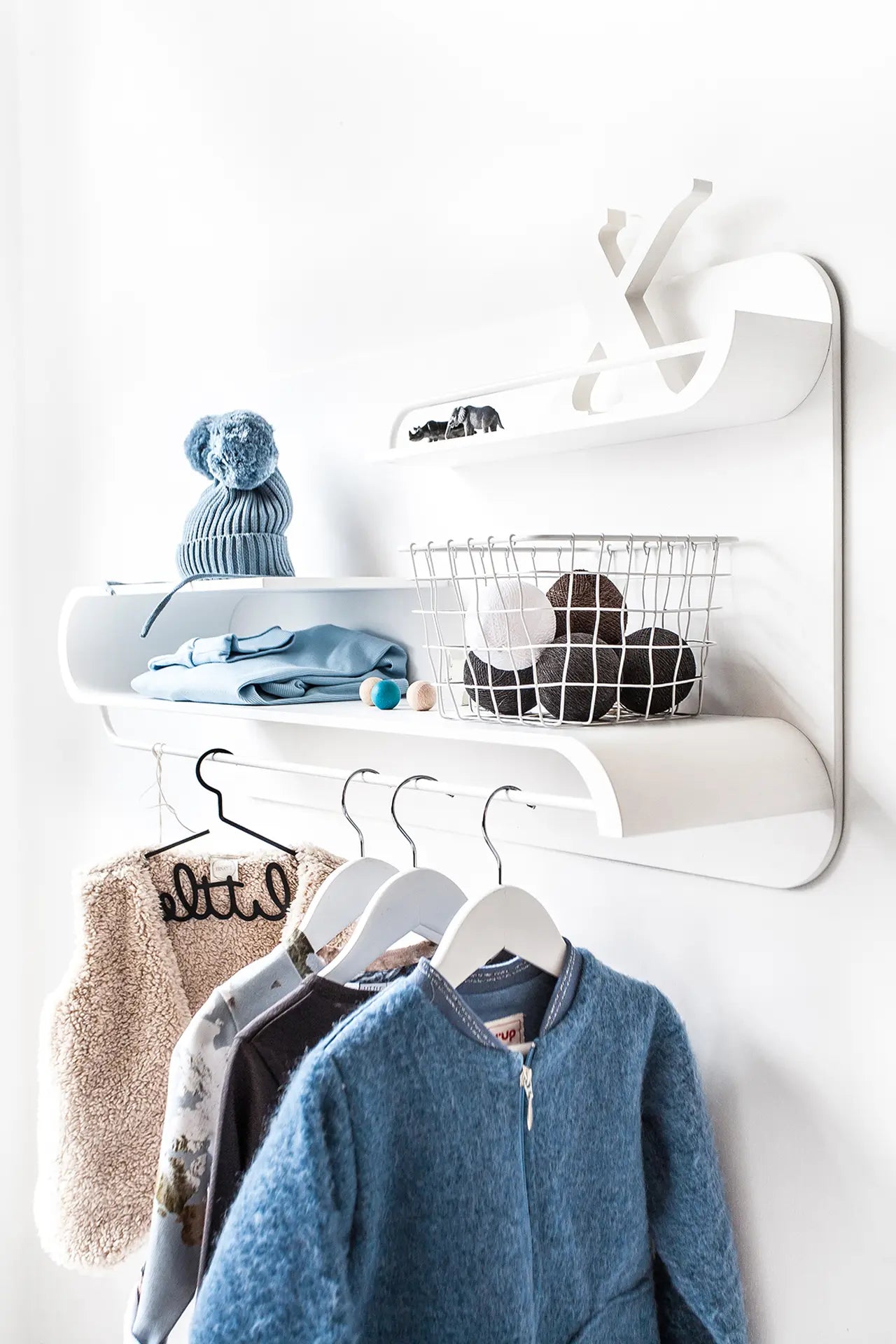 L Shelf