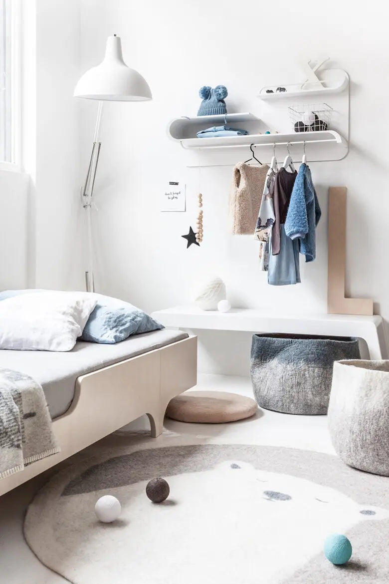 L Shelf