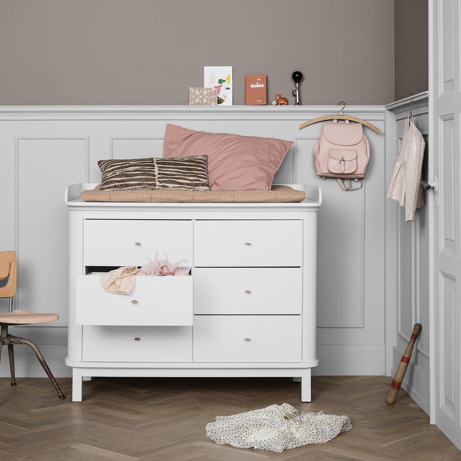 Wood Chest of 6 Drawers with Large Changing Table, White
