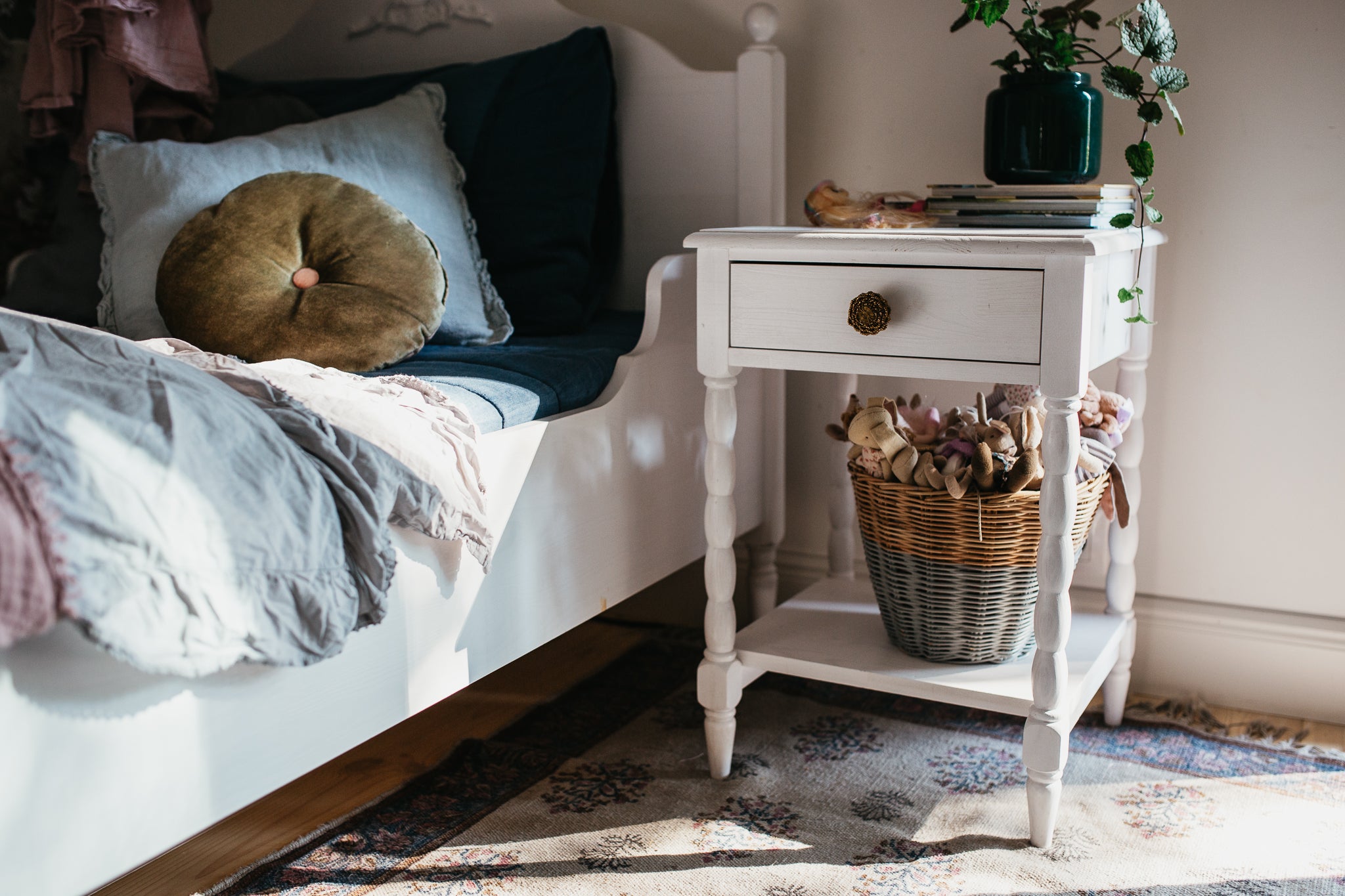 DESSA Bedside Table