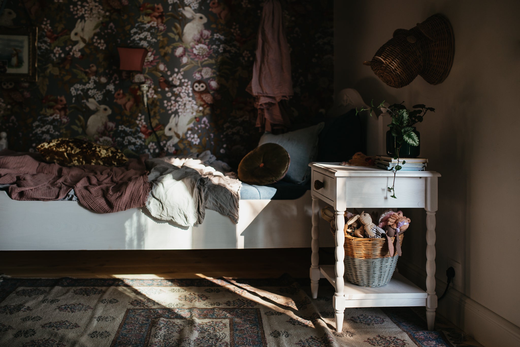 DESSA Bedside Table