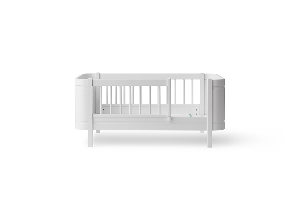 Cama de Grades Wood Mini+, Branco (Inclui kit 0-9 anos) - Maria do Mar
