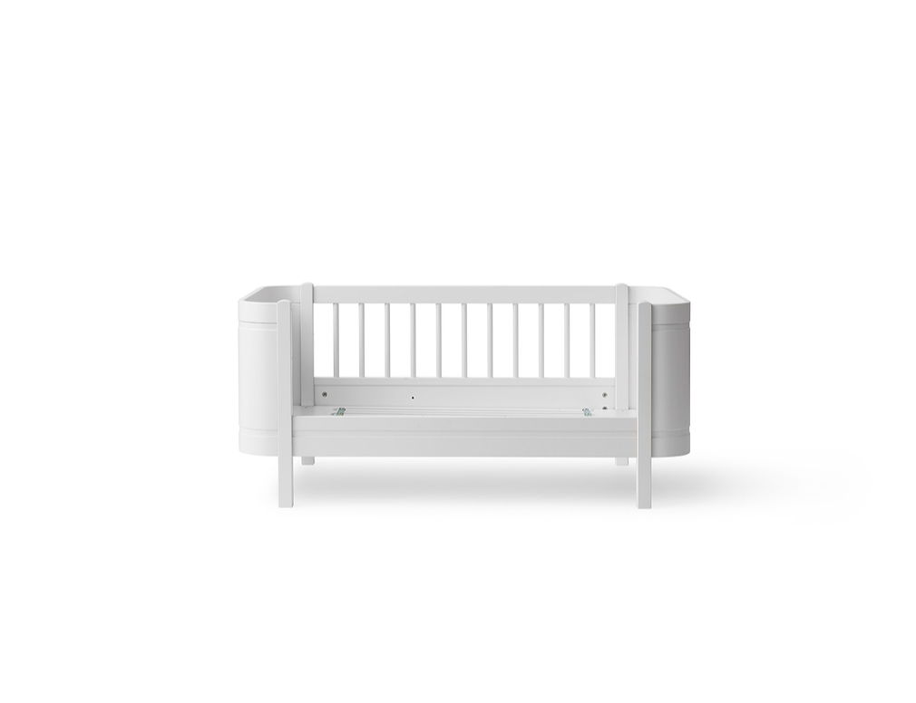 Cama de Grades Wood Mini+, Branco (Inclui kit 0-9 anos) - Maria do Mar