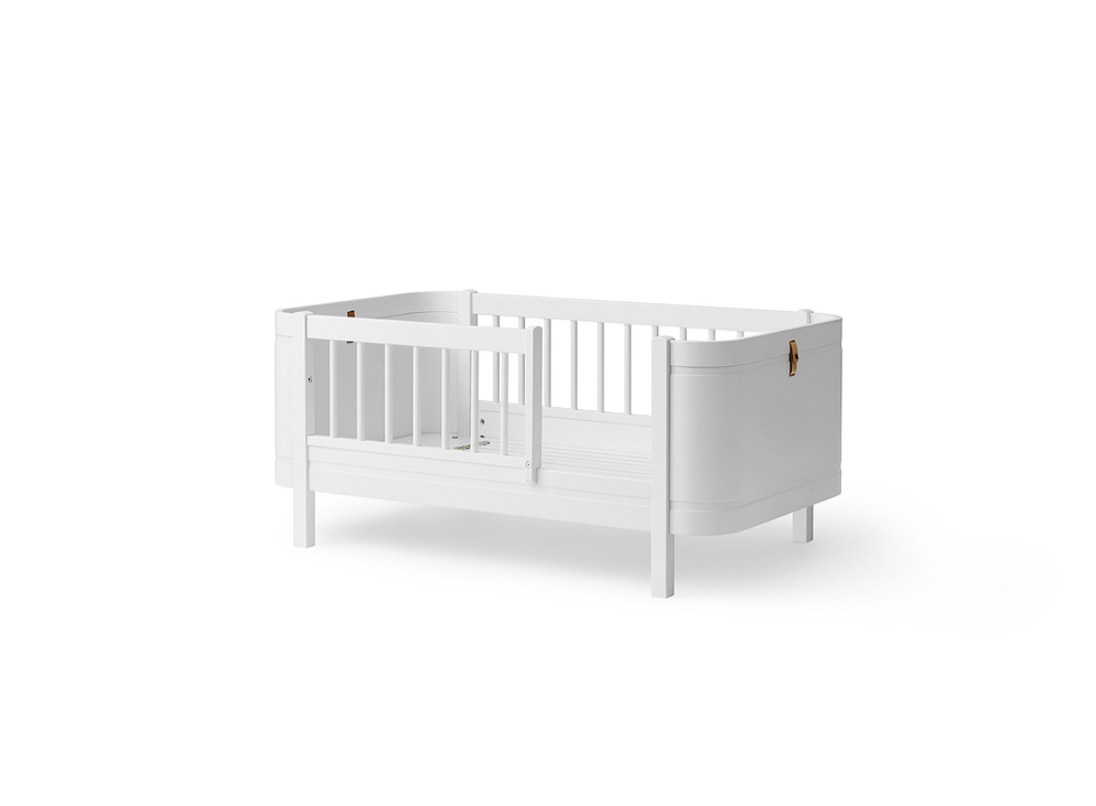 Cama de Grades Wood Mini+, Branco (Inclui kit 0-9 anos) - Maria do Mar