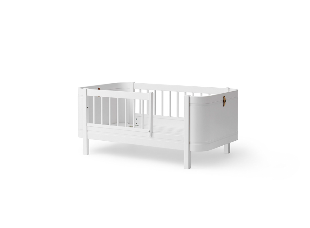 Cama de Grades Wood Mini+, Branco (Inclui kit 0-9 anos) - Maria do Mar 