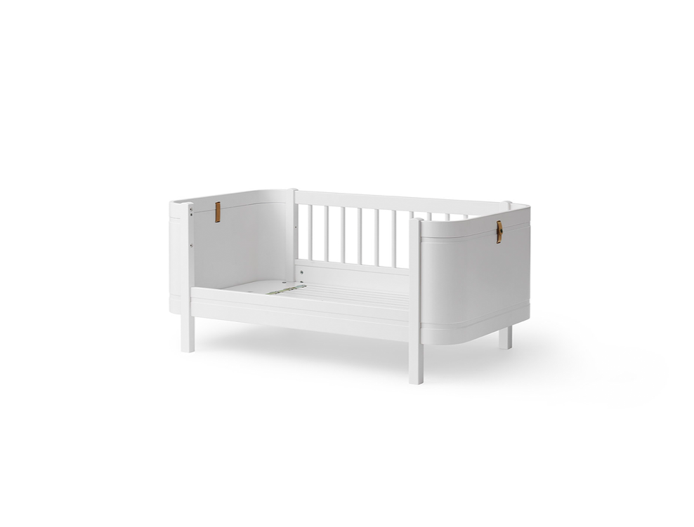 Cama de Grades Wood Mini+, Branco (Inclui kit 0-9 anos) - Maria do Mar