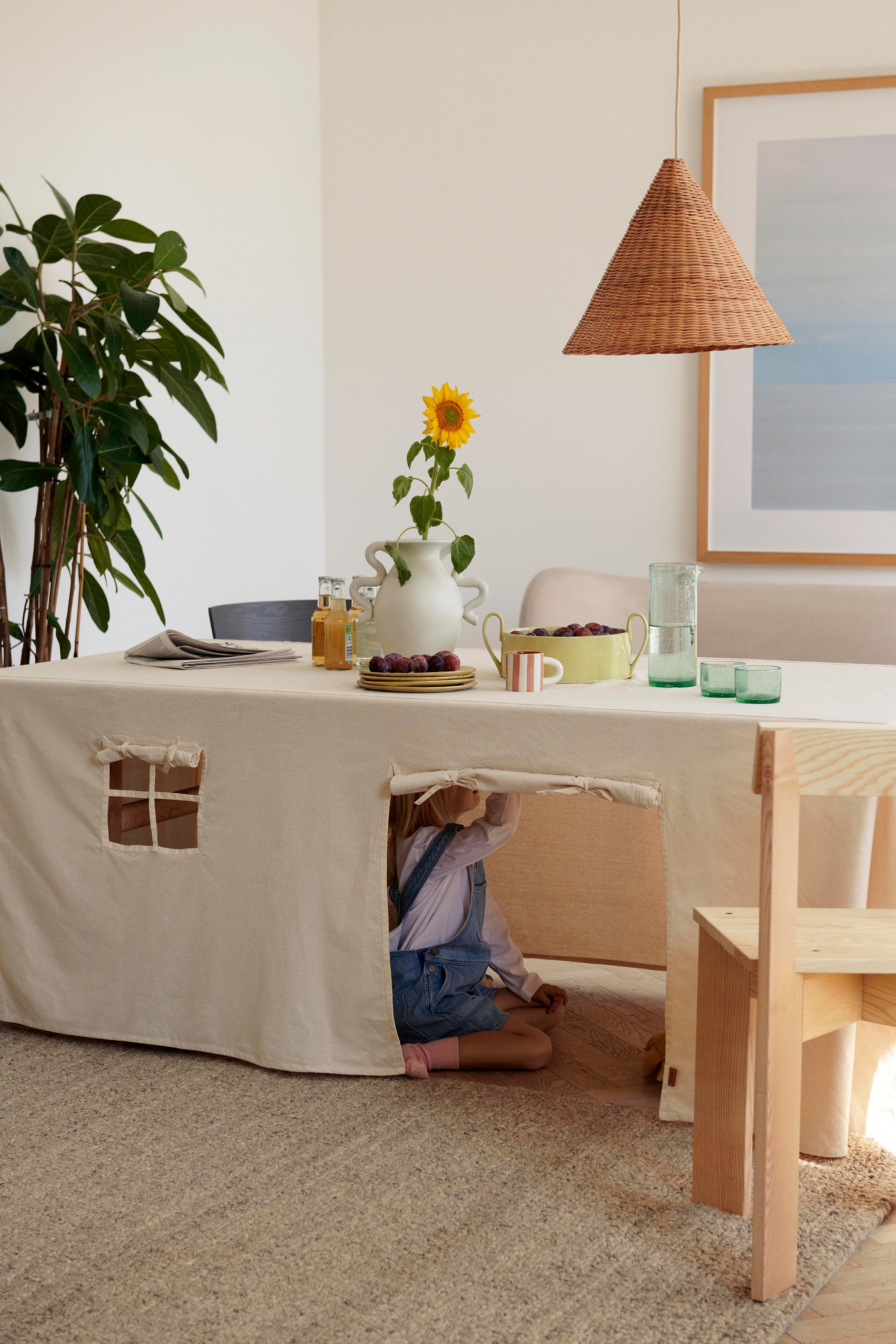 Tenda Settle Table Cloth House