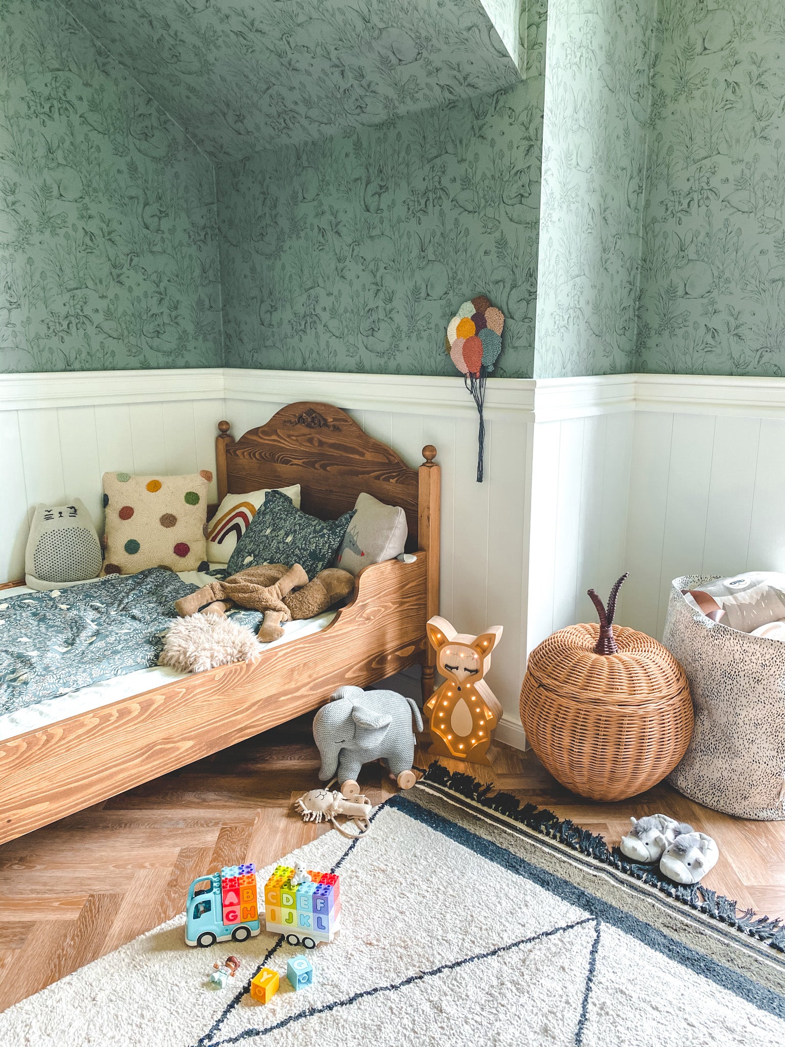 LULLU bed