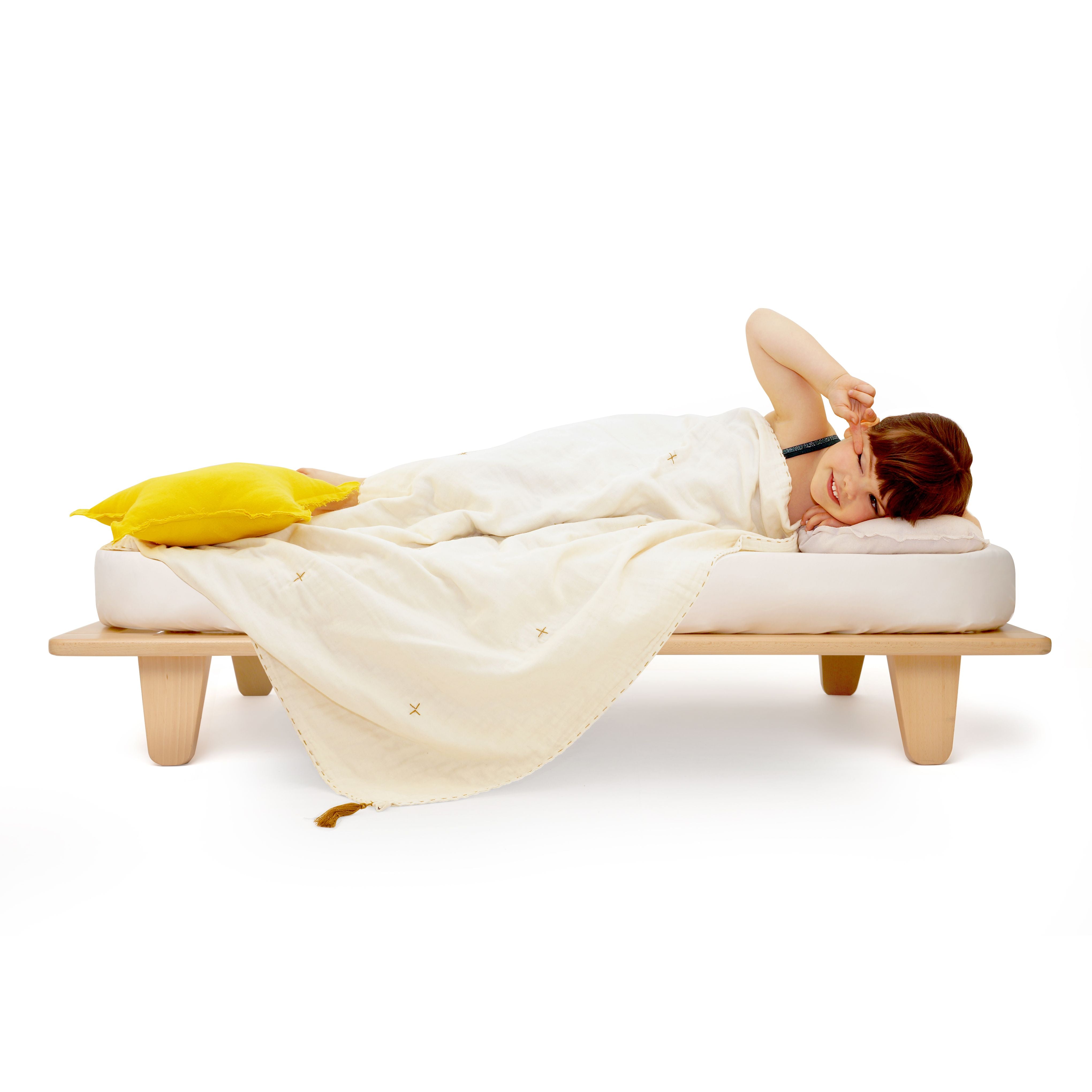 Yomi Junior Bed