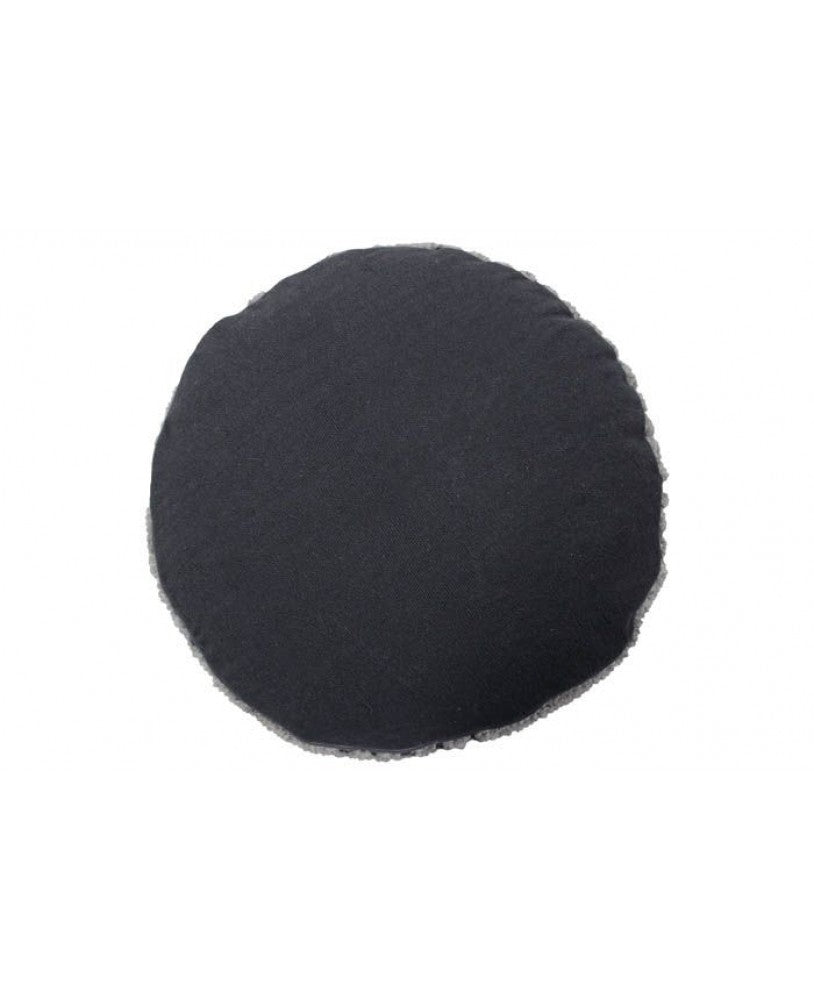 Pouf de Lã, Fields