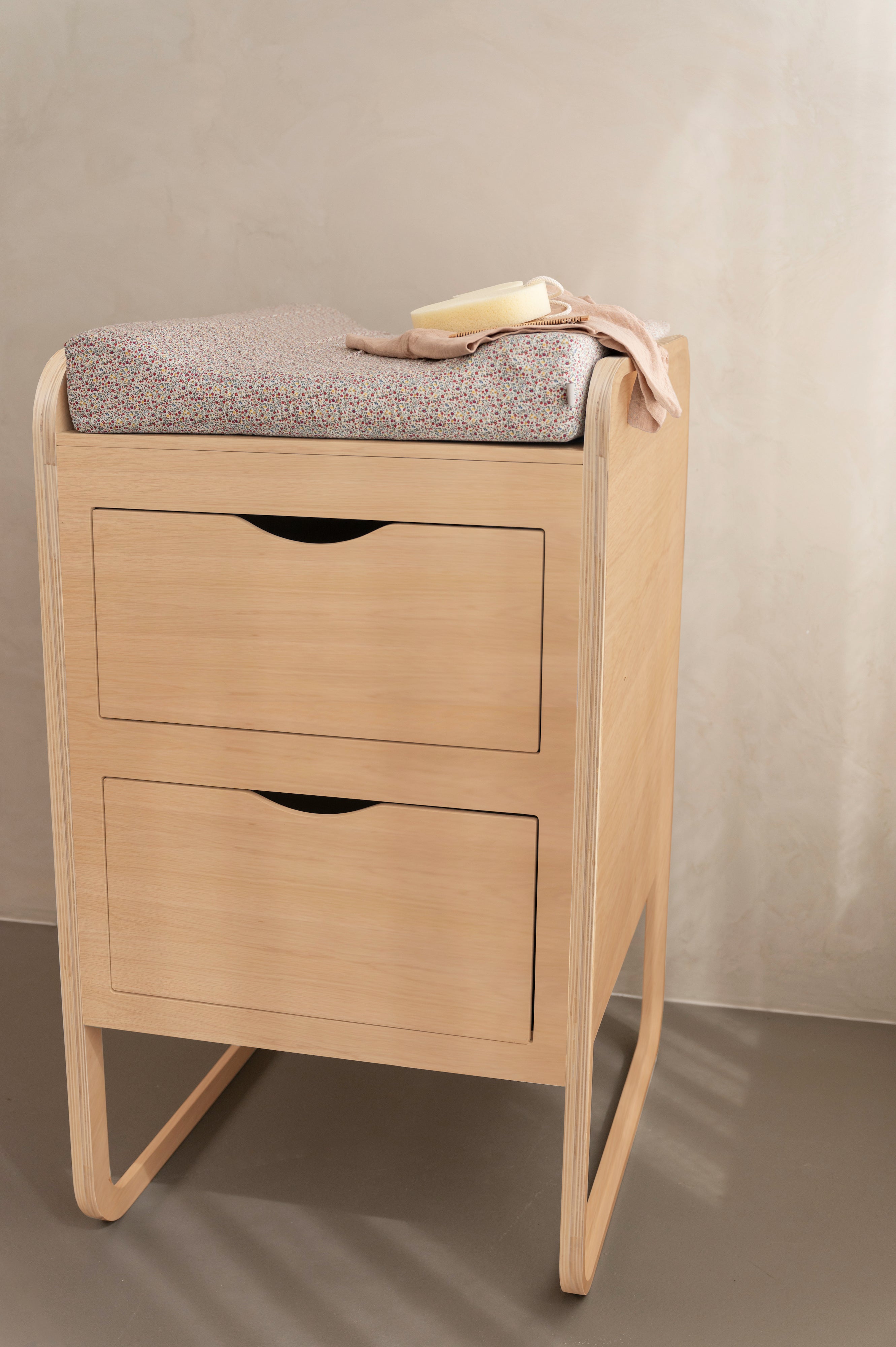No Fred Changing Table