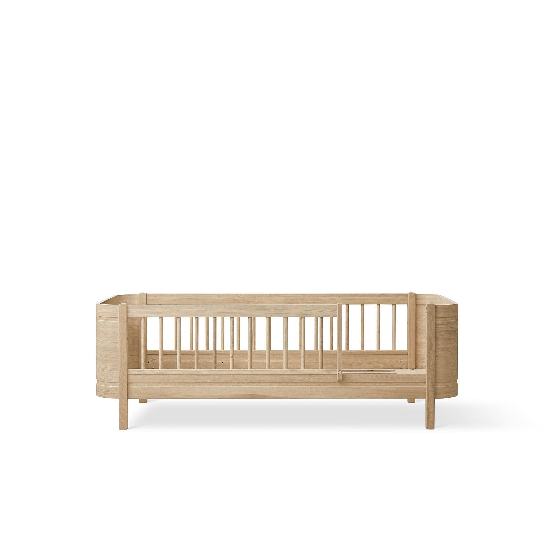 Junior Wood Mini+ Bed, Oak