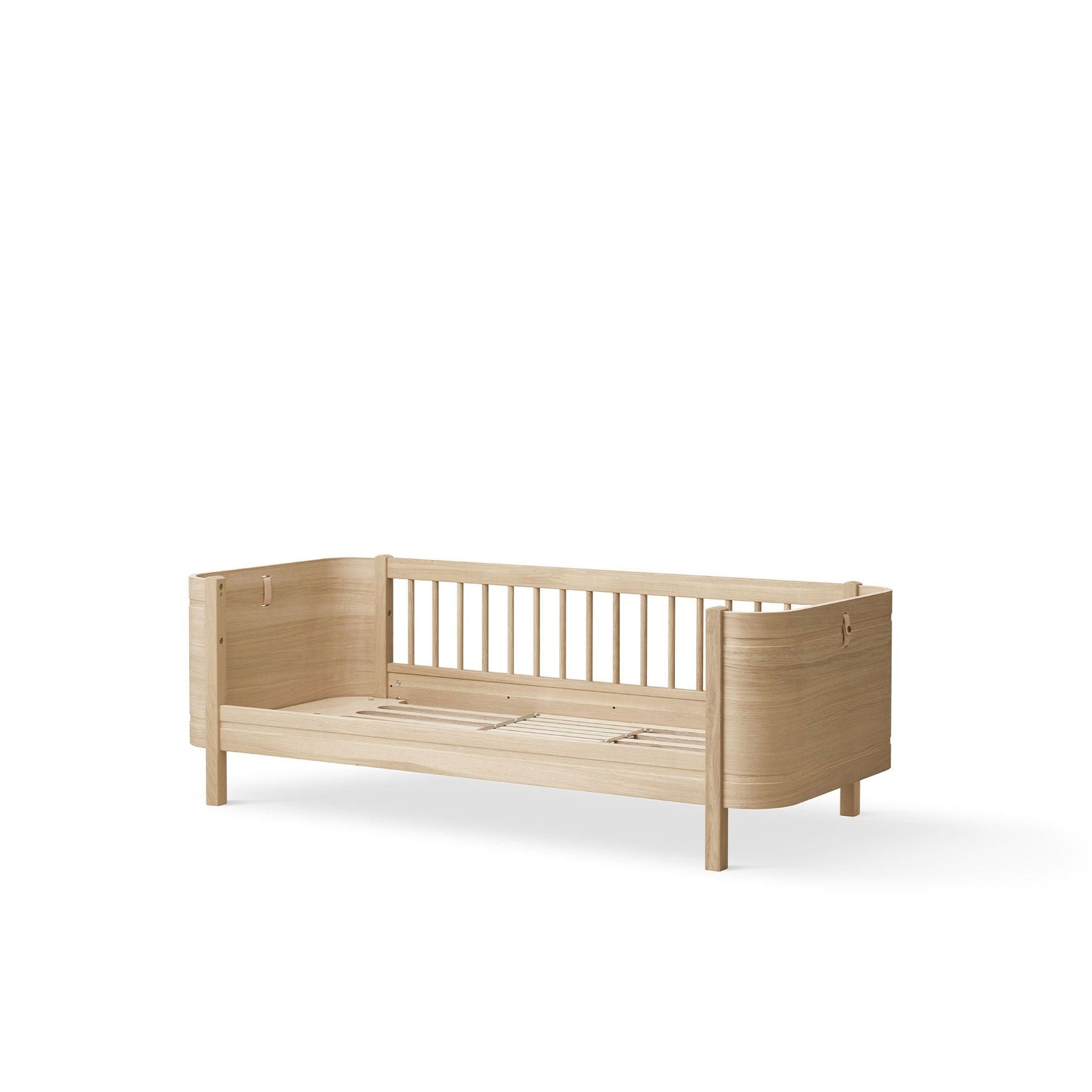 Hamaca balancín bebés Wood x Oliver Furniture. Hamacas infantiles