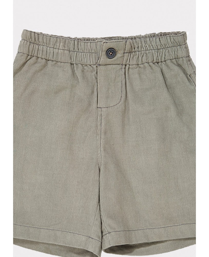 Calções de veludo , cinza esverdeado, subidos com cintura elástica, bolso na parte traseira e botão à frente