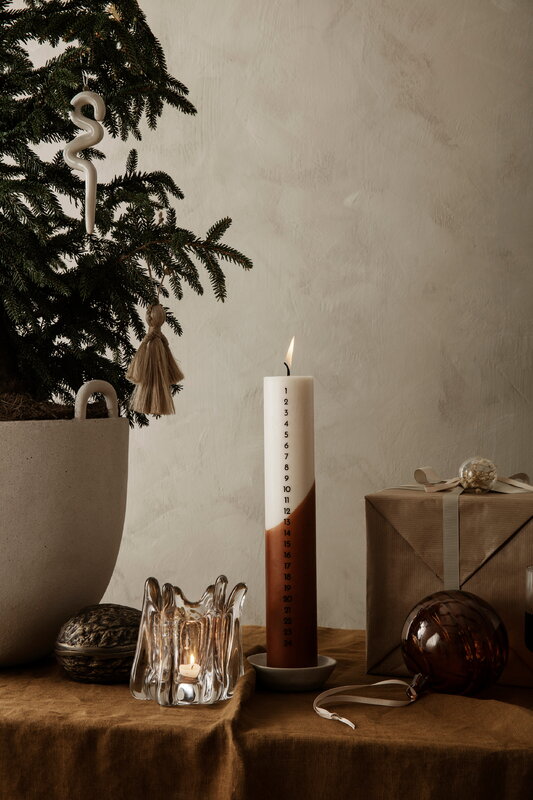 Advent Candle, Amber