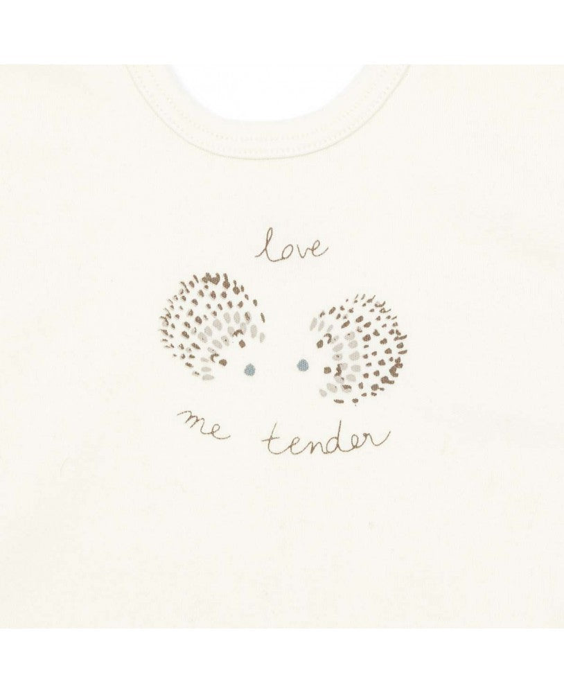 estampagem ouriços e frase Love me tender, pormenor